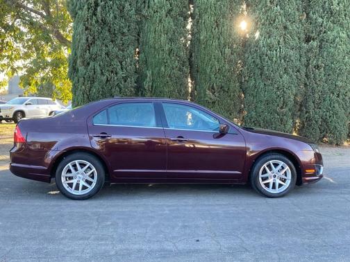Photo 5 of 9 of 2011 Ford Fusion SEL