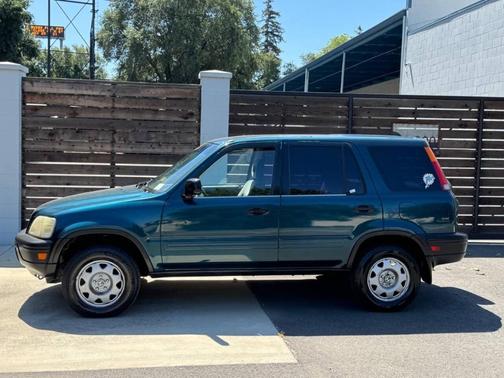 Green 1998 Honda CR-V LX