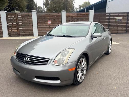 2005 INFINITI G35 Base
