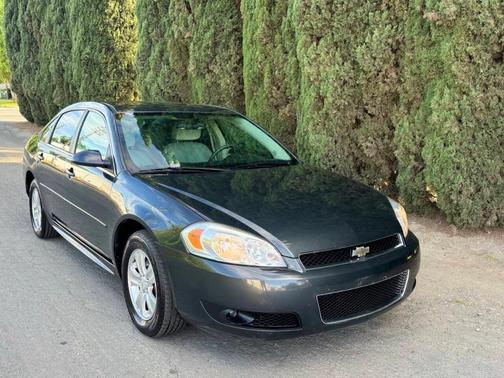 Charcoal 2016 Chevrolet Impala Limited LS