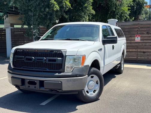 White 2009 Ford F-150 XL SuperCab