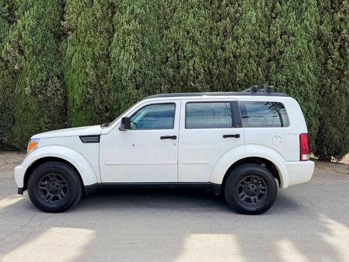 2009 Dodge Nitro SE