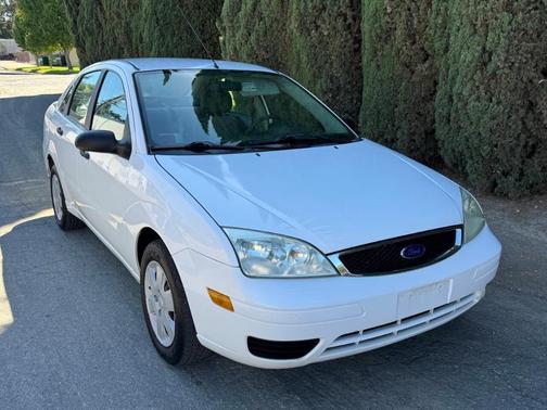 2007 Ford Focus ZX4 SE