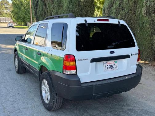 2007 Ford Escape Hybrid Base