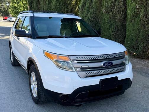 2013 Ford Explorer Base