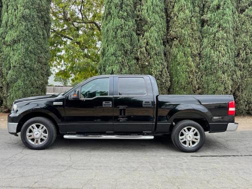 2006 Ford F-150 XLT SuperCrew