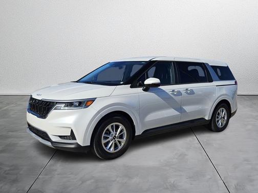 2022 Kia Carnival LXS