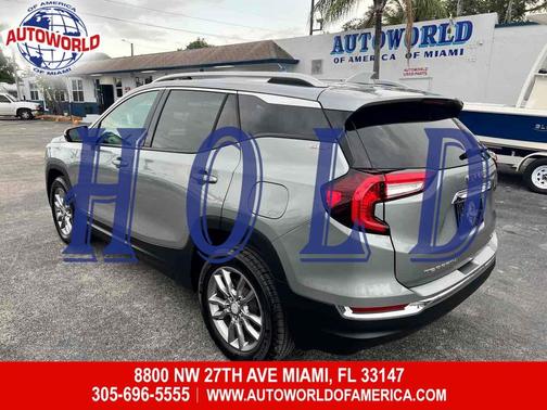 2023 GMC Terrain SLT