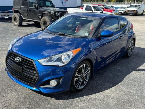 2016 Hyundai Veloster Base
