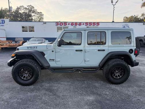 2023 Jeep Wrangler Willys