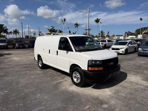 2023 GMC Savana 2500 Work Van