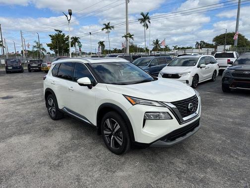 2021 Nissan Rogue SL