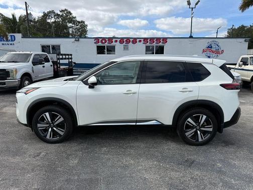 2021 Nissan Rogue SL