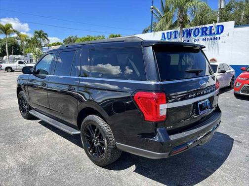 2022 Ford Expedition Max XLT
