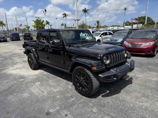 2025 Jeep Gladiator Nighthawk