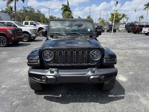2025 Jeep Gladiator Nighthawk