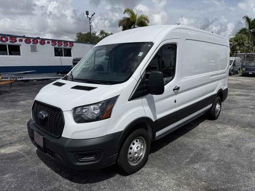 2022 Ford Transit-250 Base