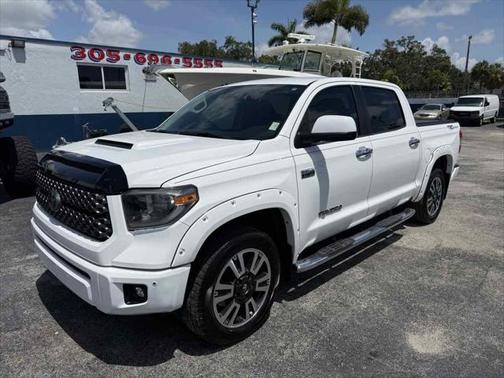 2018 Toyota Tundra SR5