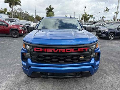 2022 Chevrolet Silverado 1500 Custom