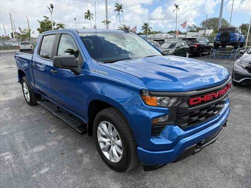 2022 Chevrolet Silverado 1500 Custom
