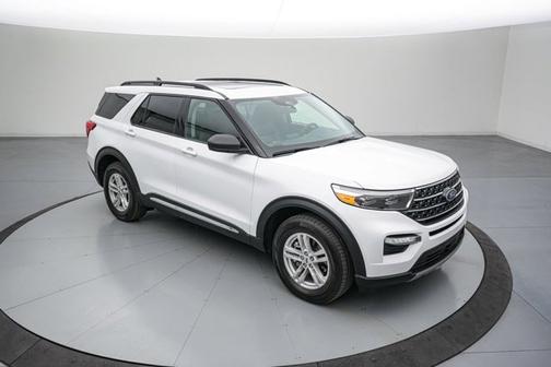 OXFORD WHITE 2021 Ford Explorer XLT