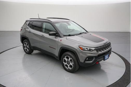 Sting Gray Clearcoat 2022 Jeep Compass TRAILHAWK