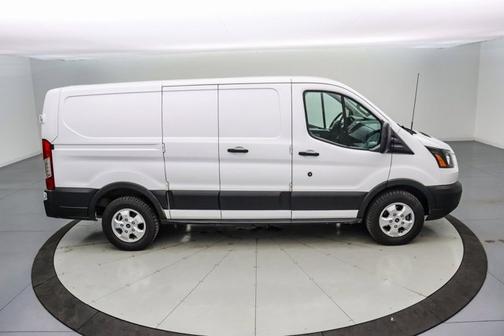 2019 Ford Transit-150 130 WB LOW ROOF CARGO