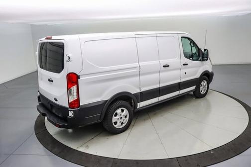 2019 Ford Transit-150 130 WB LOW ROOF CARGO