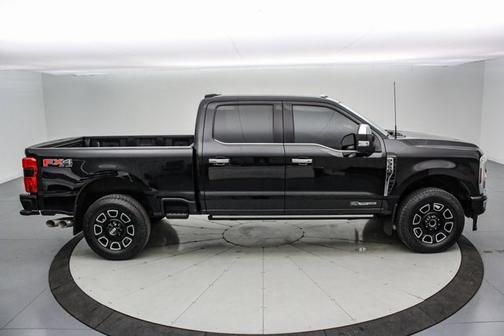 2024 Ford F-350 PLATINUM