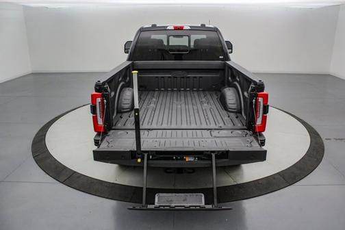 2024 Ford F-350 PLATINUM