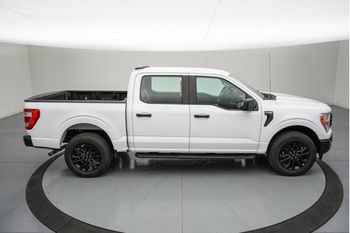 OXFORD WHITE 2021 Ford F-150 XL