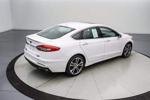 2020 Ford Fusion TITANIUM