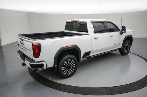 Summit White 2024 GMC Sierra 1500 DENALI ULTIMATE
