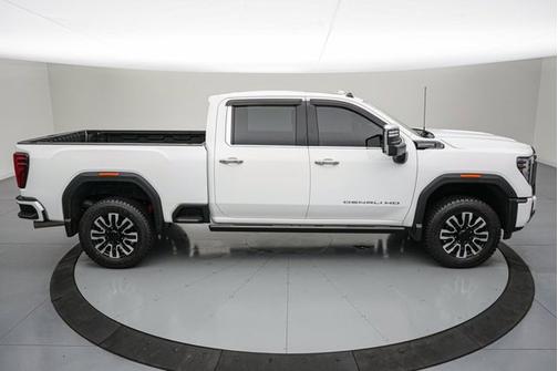 Summit White 2024 GMC Sierra 1500 DENALI ULTIMATE