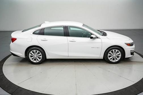 2023 Chevrolet Malibu LT W/1LT