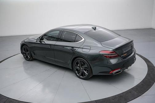 2022 Genesis G70 3.3T
