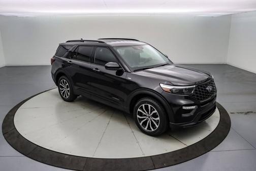 2024 Ford Explorer ST-LINE