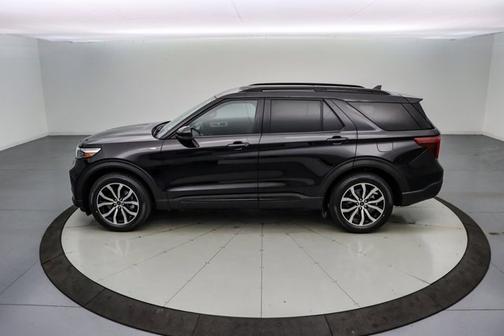 2024 Ford Explorer ST-LINE