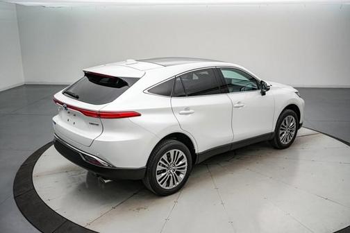 2024 Toyota Venza LE