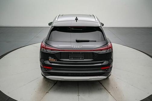 2023 Audi Q4 e-tron 40 PREMIUM