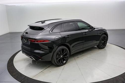 2024 Jaguar F-PACE P400 R-DYNAMIC S