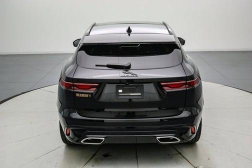 2024 Jaguar F-PACE P400 R-DYNAMIC S