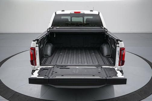 STAR WHITE METALLIC TRICOAT 2025 Ford F-150 KING RANCH