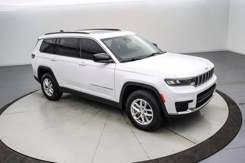 2024 Jeep Grand Cherokee LAREDO