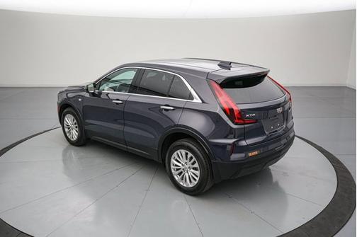 Midnight Sky 2024 Cadillac XT4 LUXURY