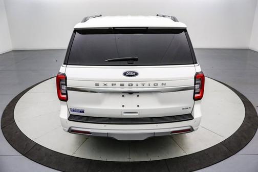 2024 Ford Expedition PLATINUM