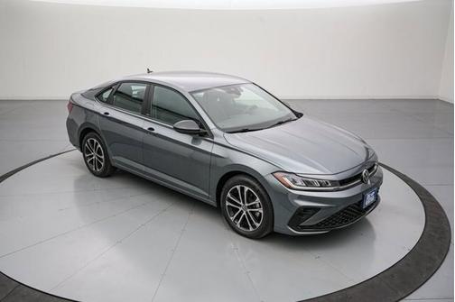 Platinum Gray Metallic 2025 Volkswagen Jetta 1.5T SPORT