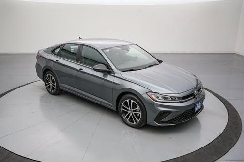 Platinum Gray Metallic 2025 Volkswagen Jetta 1.5T SPORT