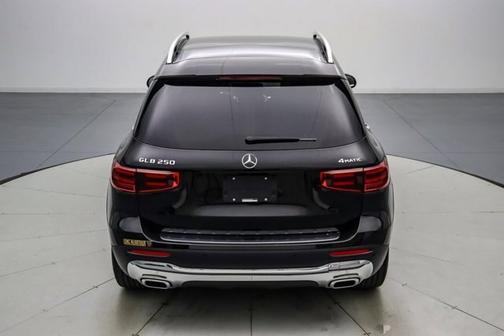 2025 Mercedes-Benz GLB 250 BASE 4MATIC
