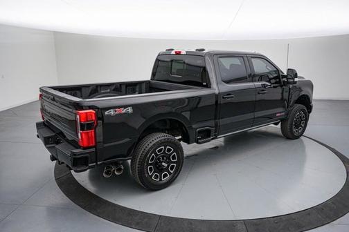 2025 Ford F-350 PLATINUM